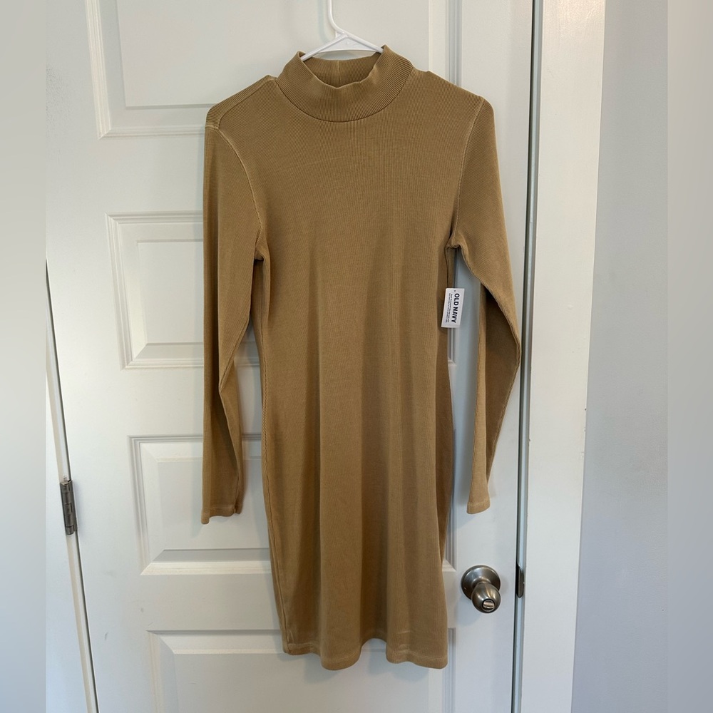 Fitted Ribbed Dress